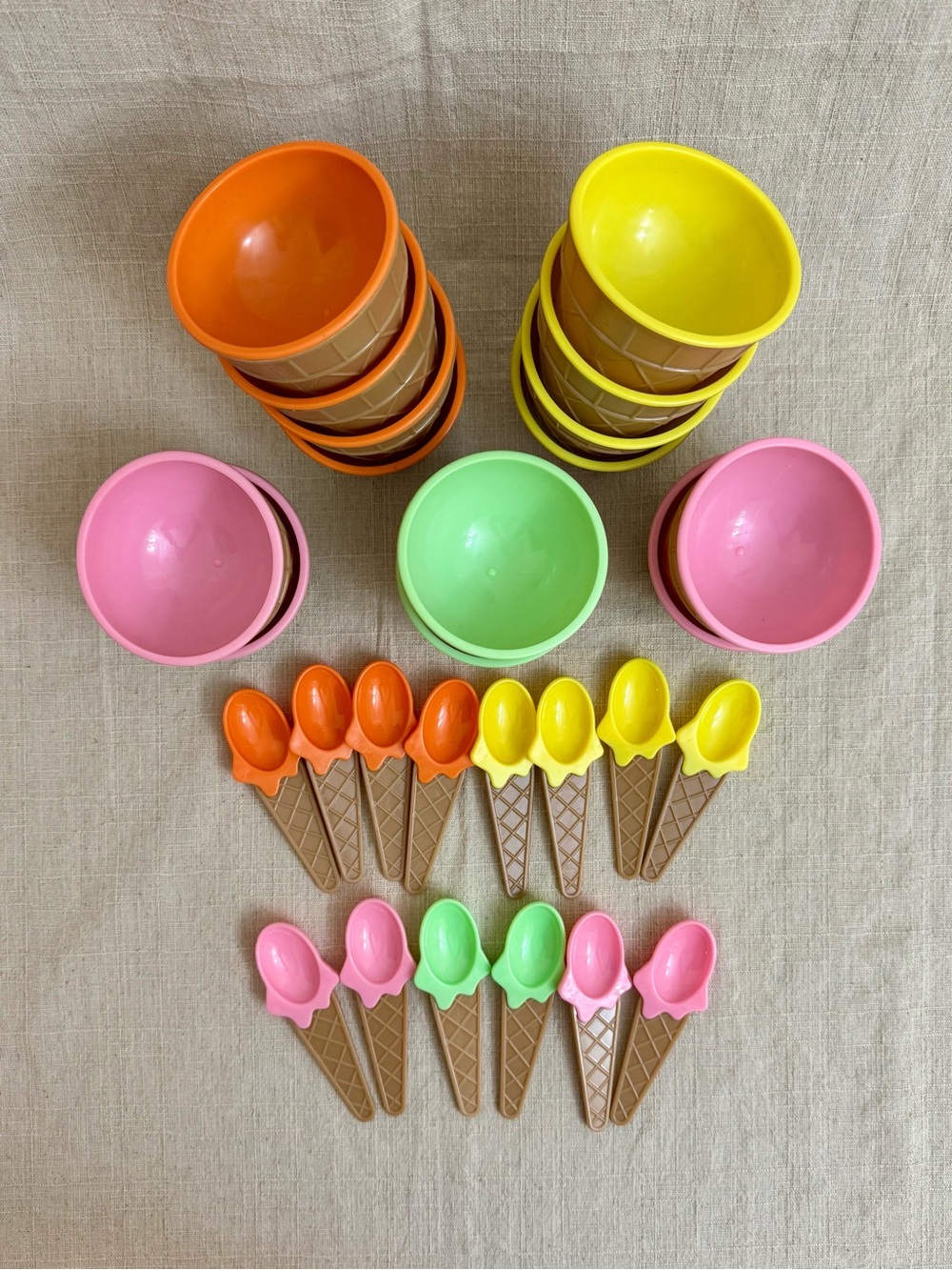 Ice Cream Bowl & Spoon Set for 14 Multicolor Plastic / Melamine